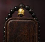 Ciondolo amuleto in legno di agar naturale "Wu Shi" (collana e ciondolo per auto)
